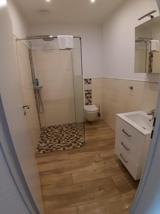 ווילהלמסהאבן Ferienwohnung Carina מראה חיצוני תמונה